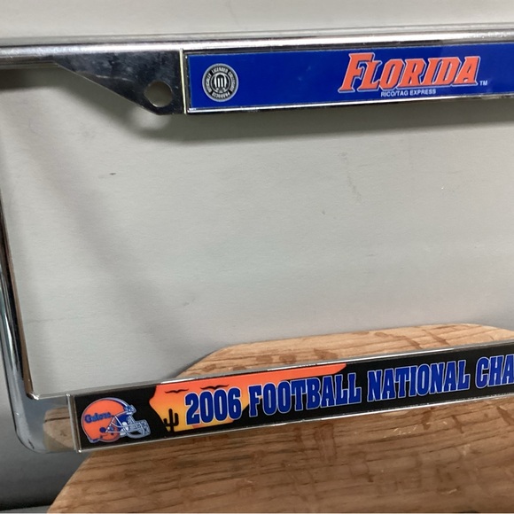 Almost Vintage - 2006 Florida Gators National Champions License Plate Frame - Picture 3 of 10